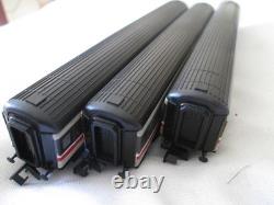 Rake of 7 Graham Farish N Gauge Executive carriages including 1st class & buffet